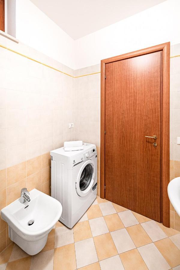 Residence Sole T29 Apartment By Wonderful Italy Sirmione Bagian luar foto